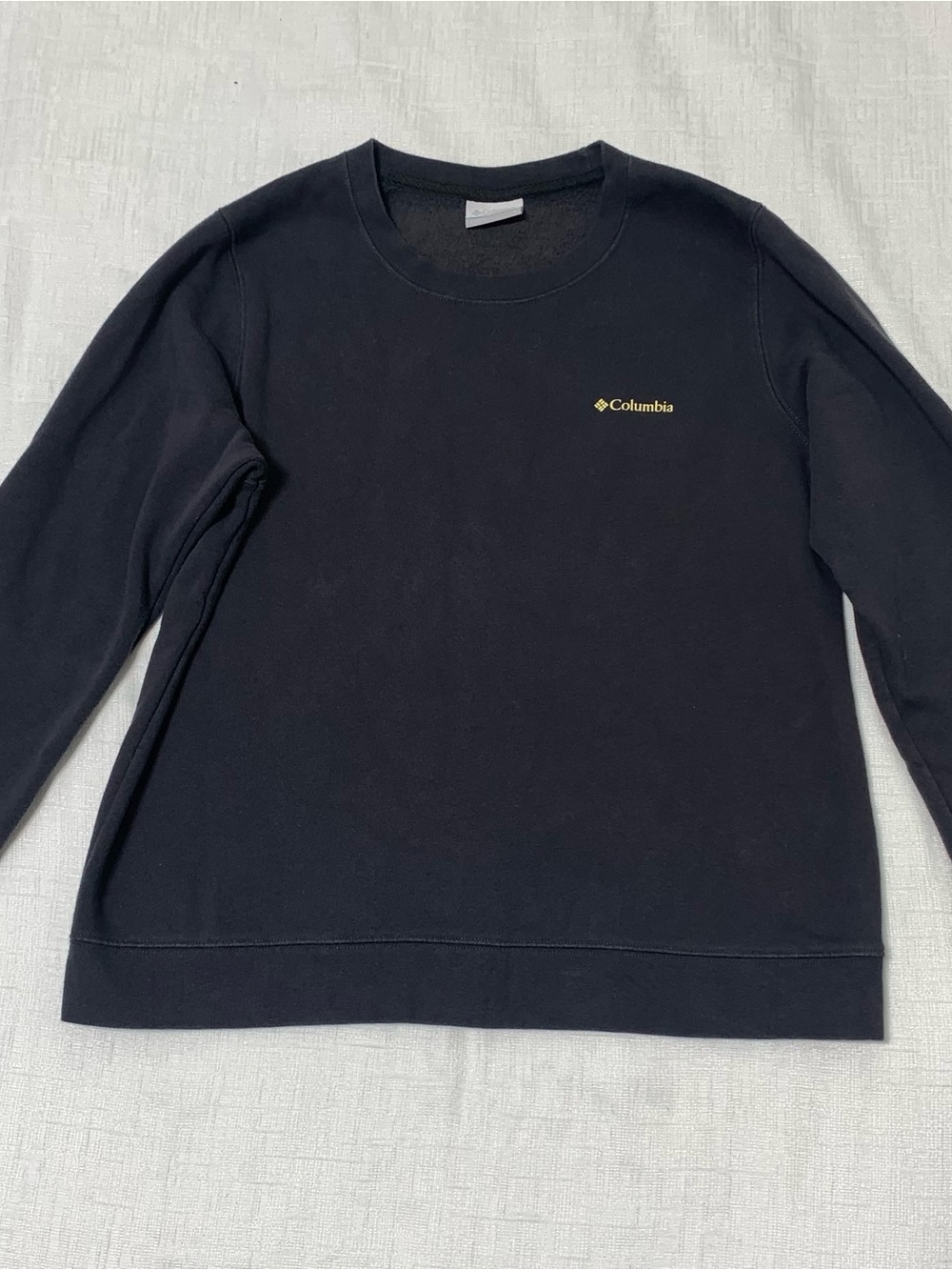 Columbia Men’s Black Crewneck with Small Gold Logo
